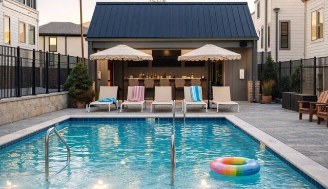 Unit 6 I Experience Noa Nashville | 4BR Luxury Retreat + Resort Pool