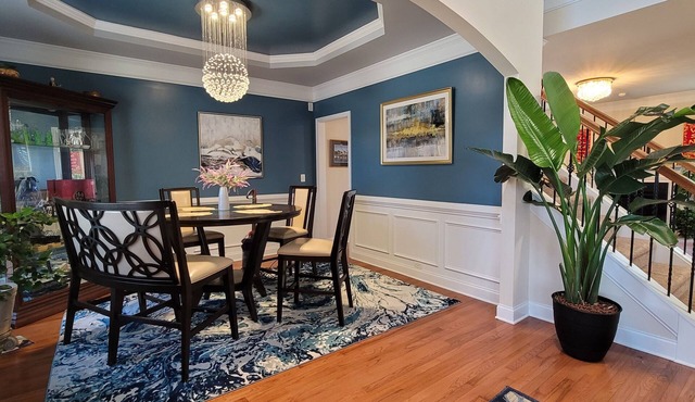 Updated, Spacious 6br/4ba -Simpsonville