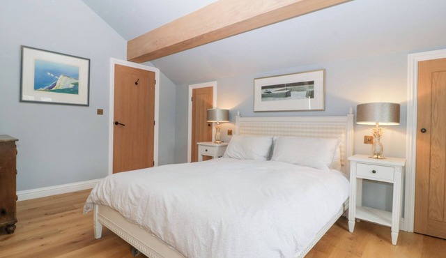 Velindra Farm Cottage