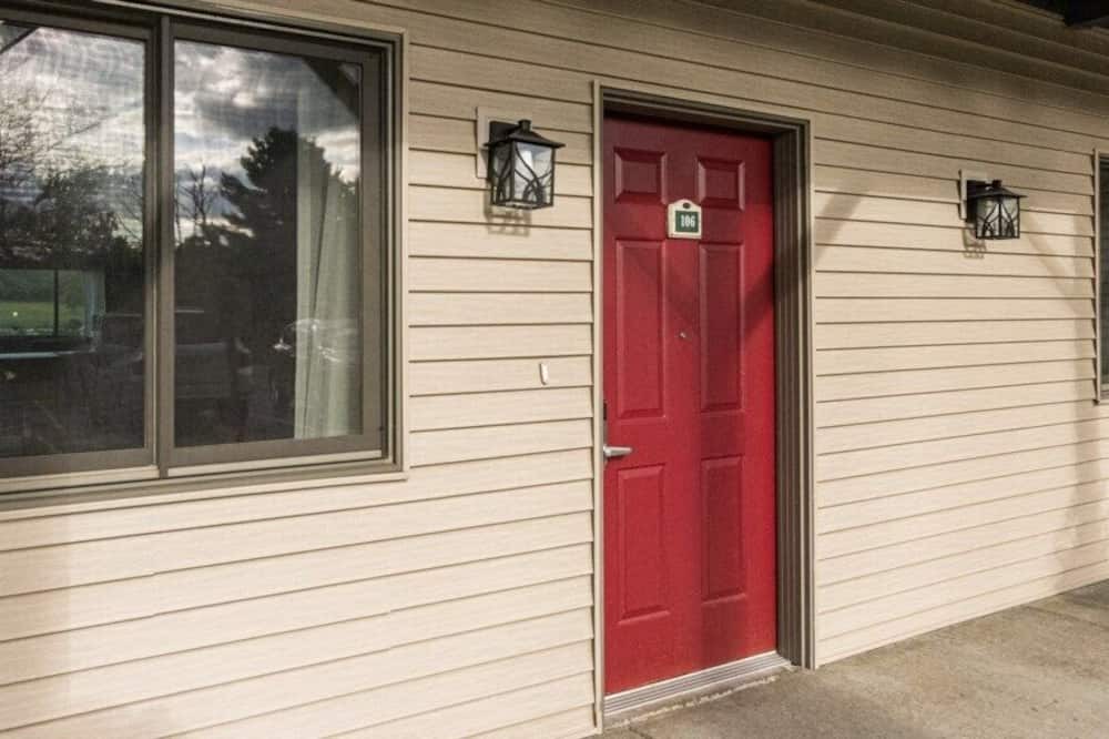 Photo of Outdoor in Lake Delton
