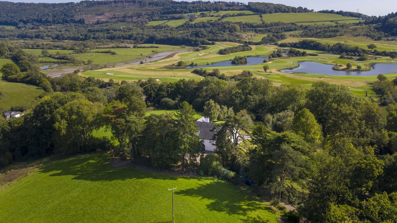 Photo of Outdoor in Coed-Y-Paen