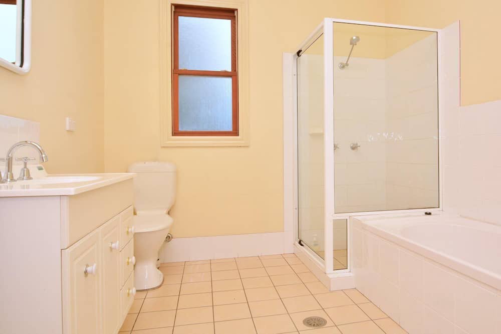 Photo of Bathroom in Nulkaba