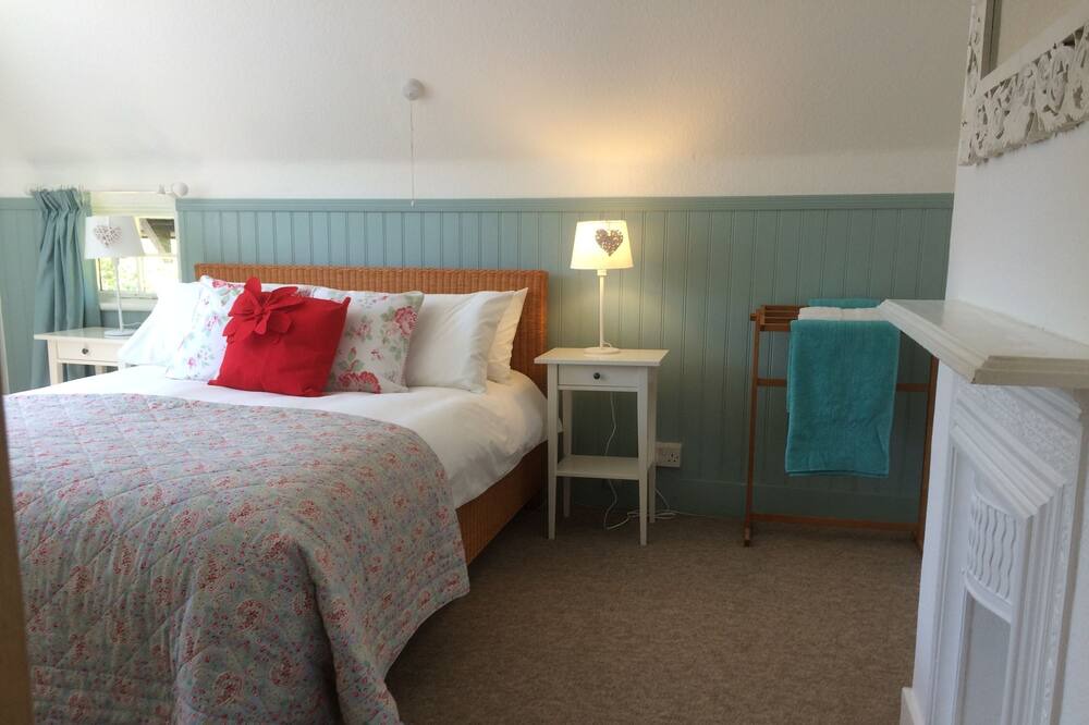 Photo of Bedroom in Burley
