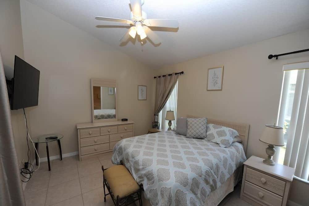 Photo of Bedroom in Indian Point