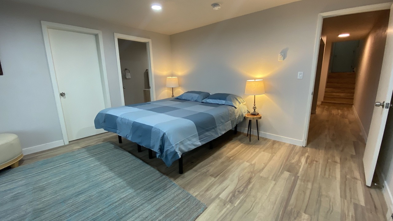 Photo of Bedroom in Historic Bayfront