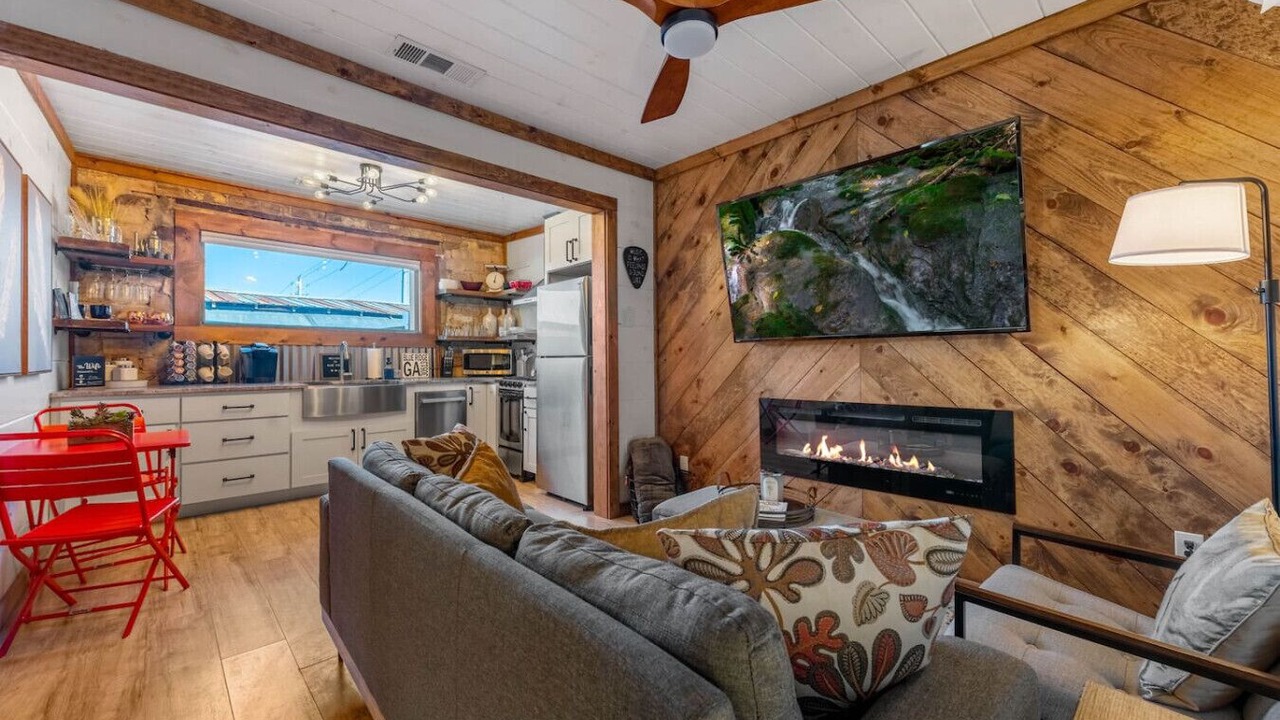 Photo of Livingroom in Blue Ridge