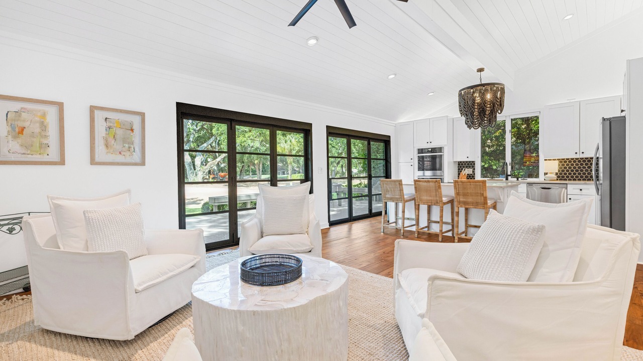 Photo of Livingroom in Heritage Woods