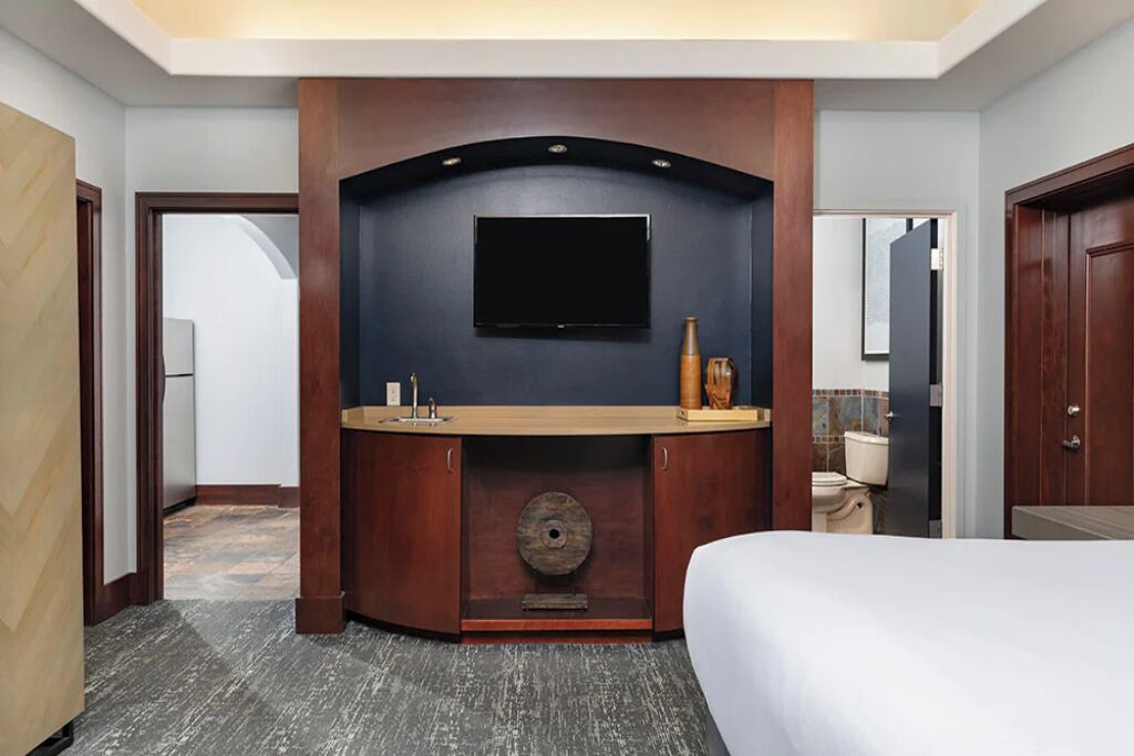 Photo of Bedroom in Lake Delton