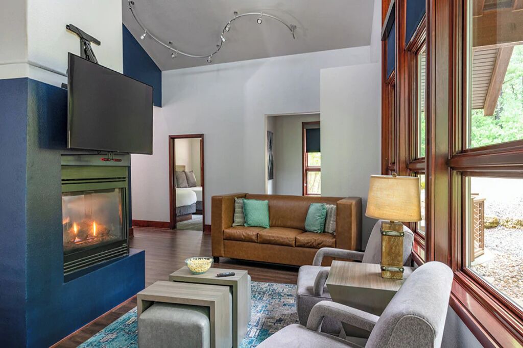Photo of Livingroom in Lake Delton