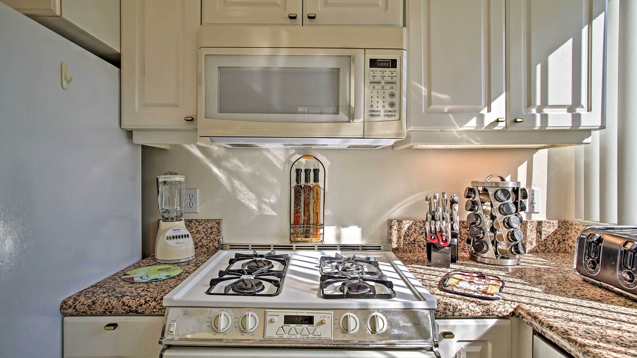 Photo of Kitchen in Cathedral City
