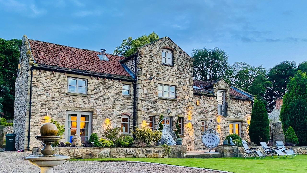Photo of Outdoor in Womersley