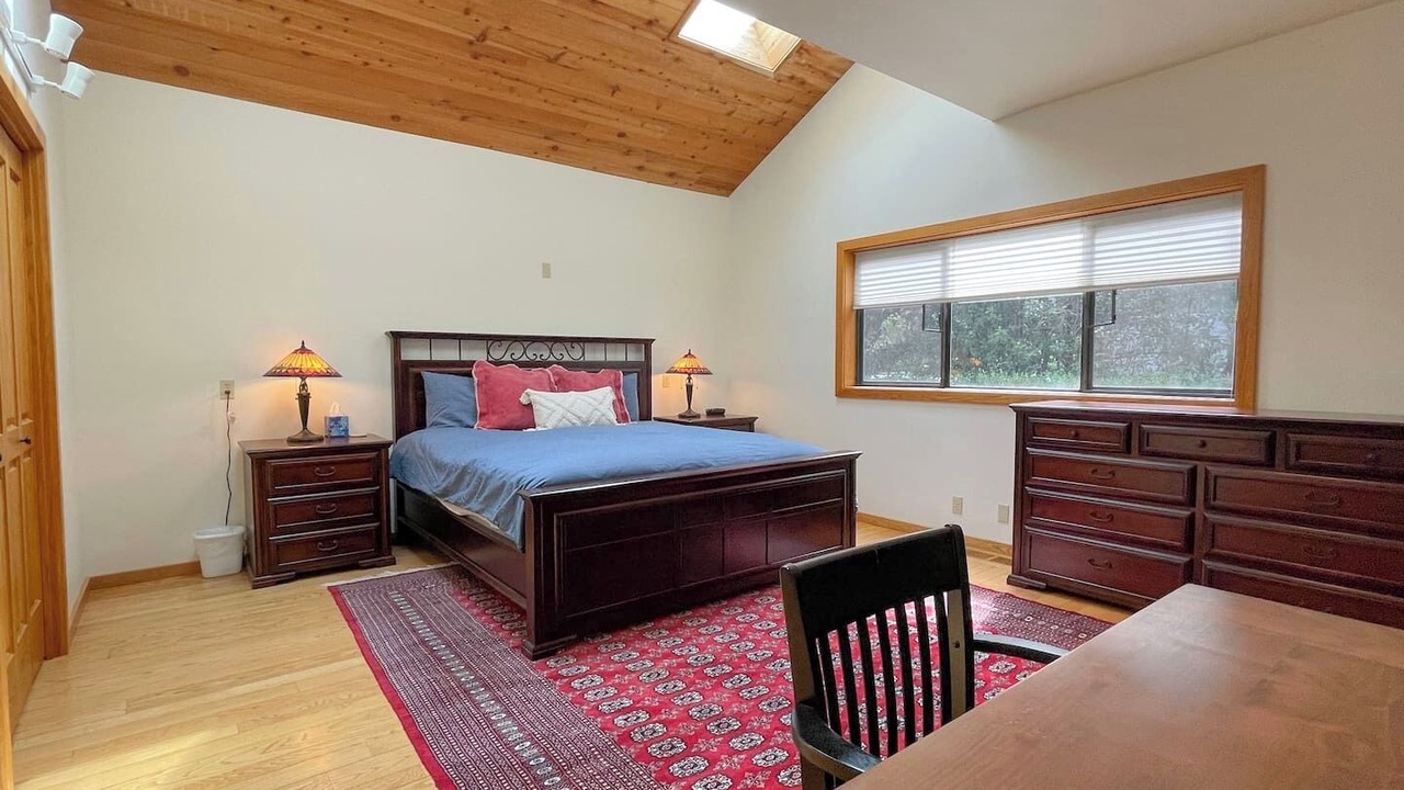Photo of Bedroom in Bandon