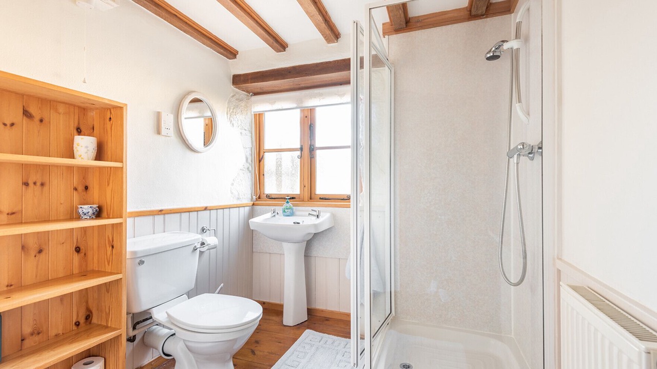 Photo of Bathroom in Mabe