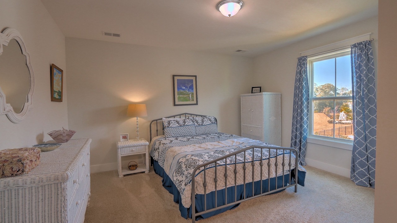 Photo of Bedroom in Palmetto Dunes