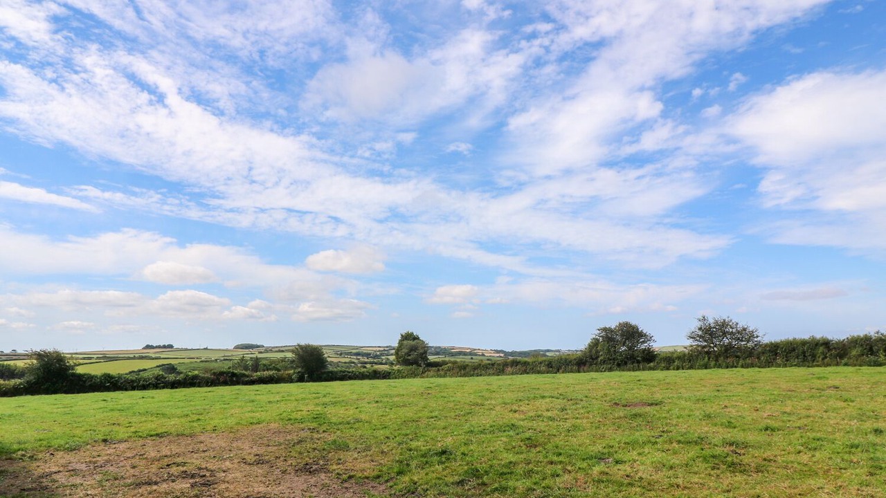Photo of Outdoor in Mabe