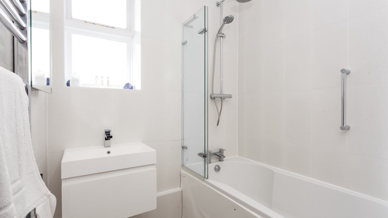Photo of Bathroom in Penzance