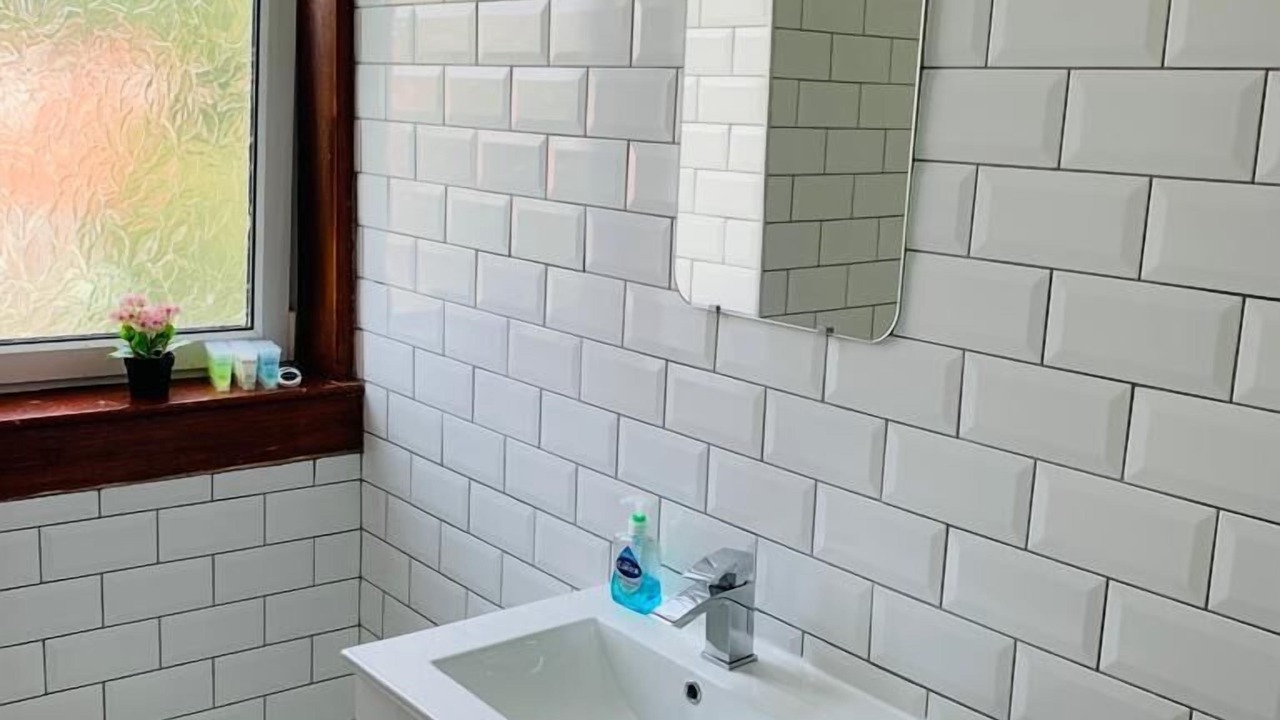 Photo of Bathroom in Paisley