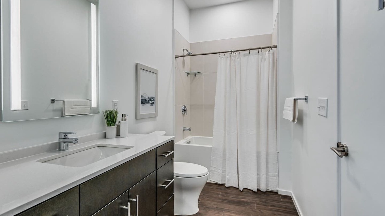 Photo of Bathroom in Edgehill