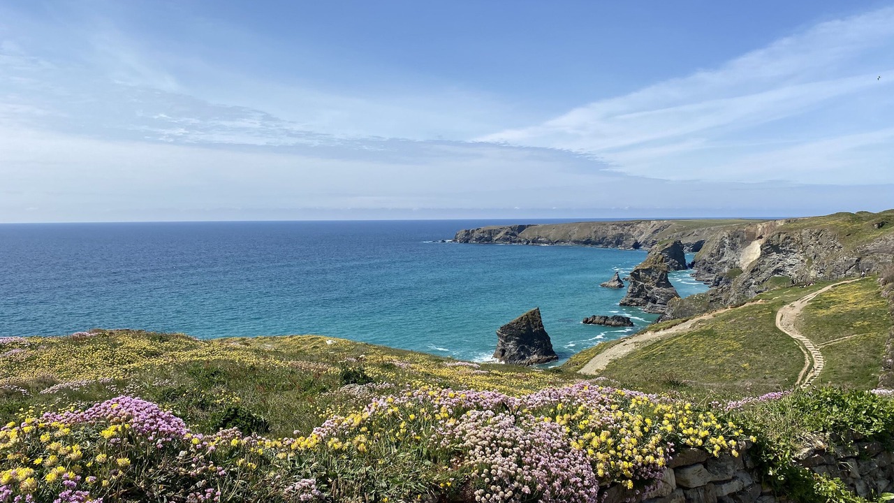 Photo of Others in Mawgan Porth
