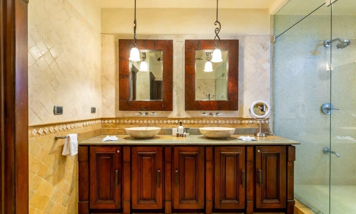Photo of Bathroom in Playa Flamingo