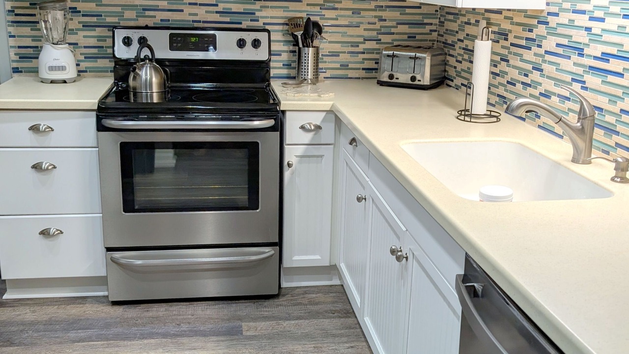 Photo of Kitchen in Shipyard Plantation