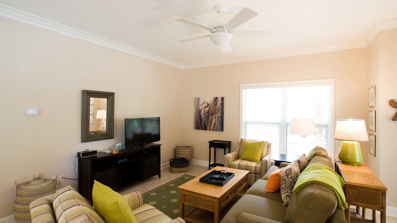 Photo of Livingroom in North Forest Beach