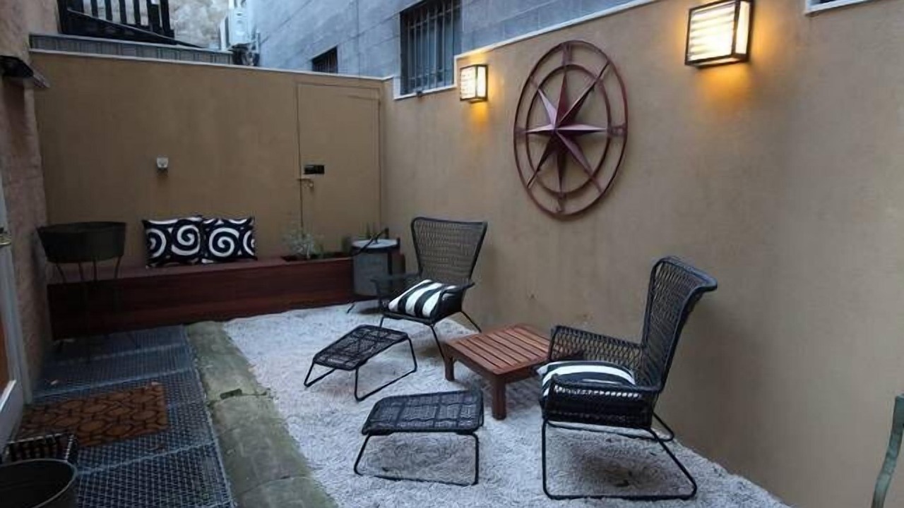 Photo of Patio Balcony in Hobart Central Business District