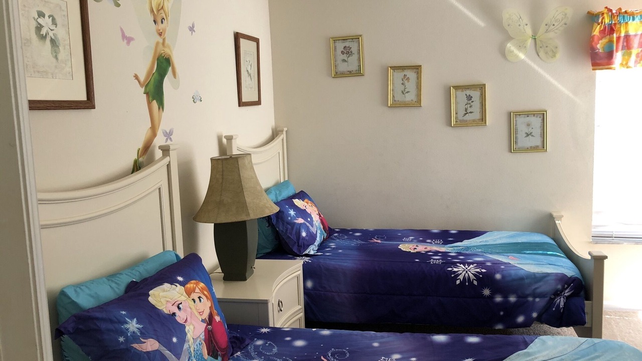 Photo of Bedroom in Windsor Palms