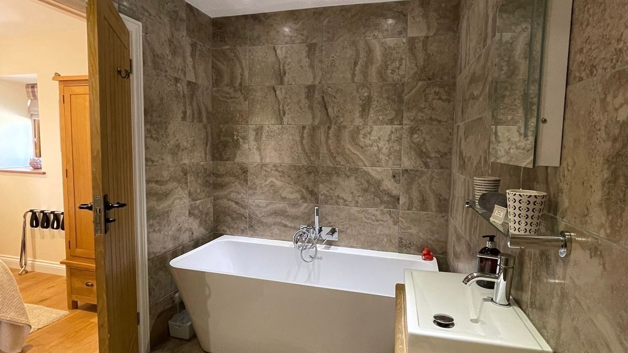 Photo of Bathroom in Ross-on-Wye