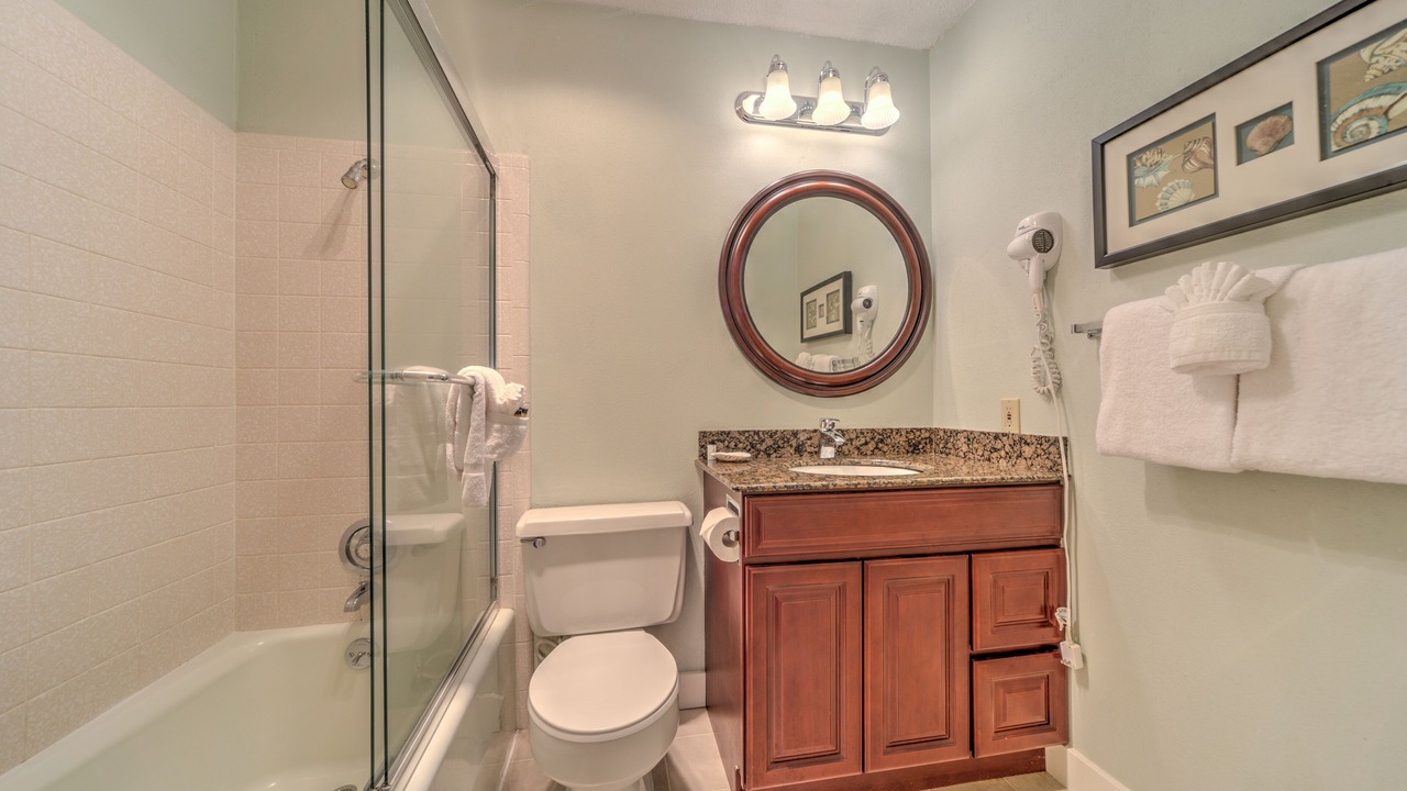 Photo of Bathroom in Lincoln Beach