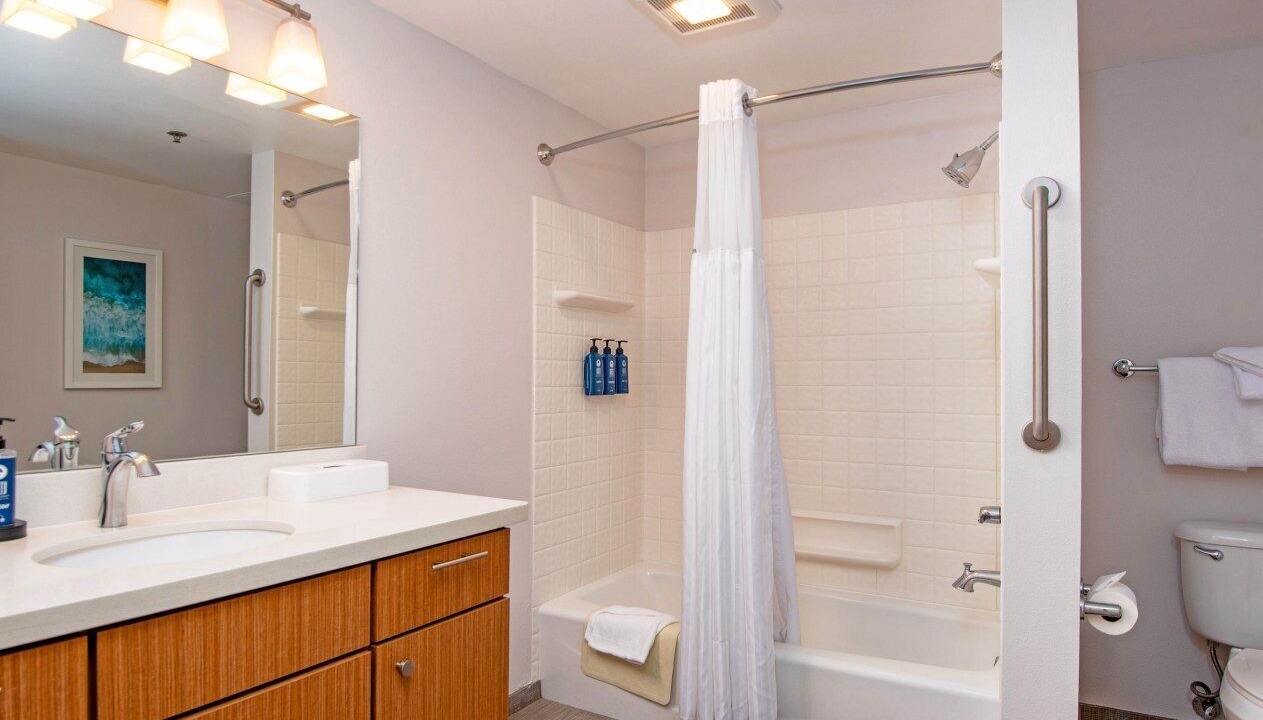 Photo of Bathroom in Anaheim Resort