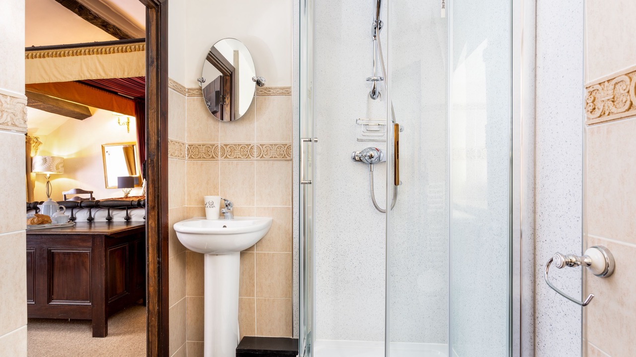Photo of Bathroom in Dunster