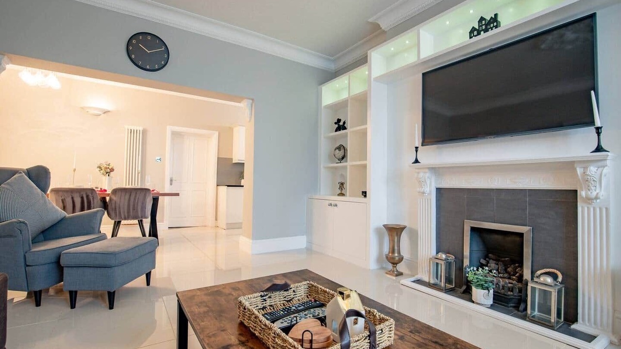 Photo of Livingroom in Cheltenham