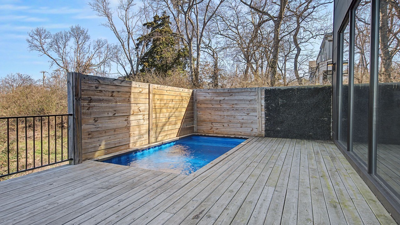 Photo of Outdoor in Cleveland Park