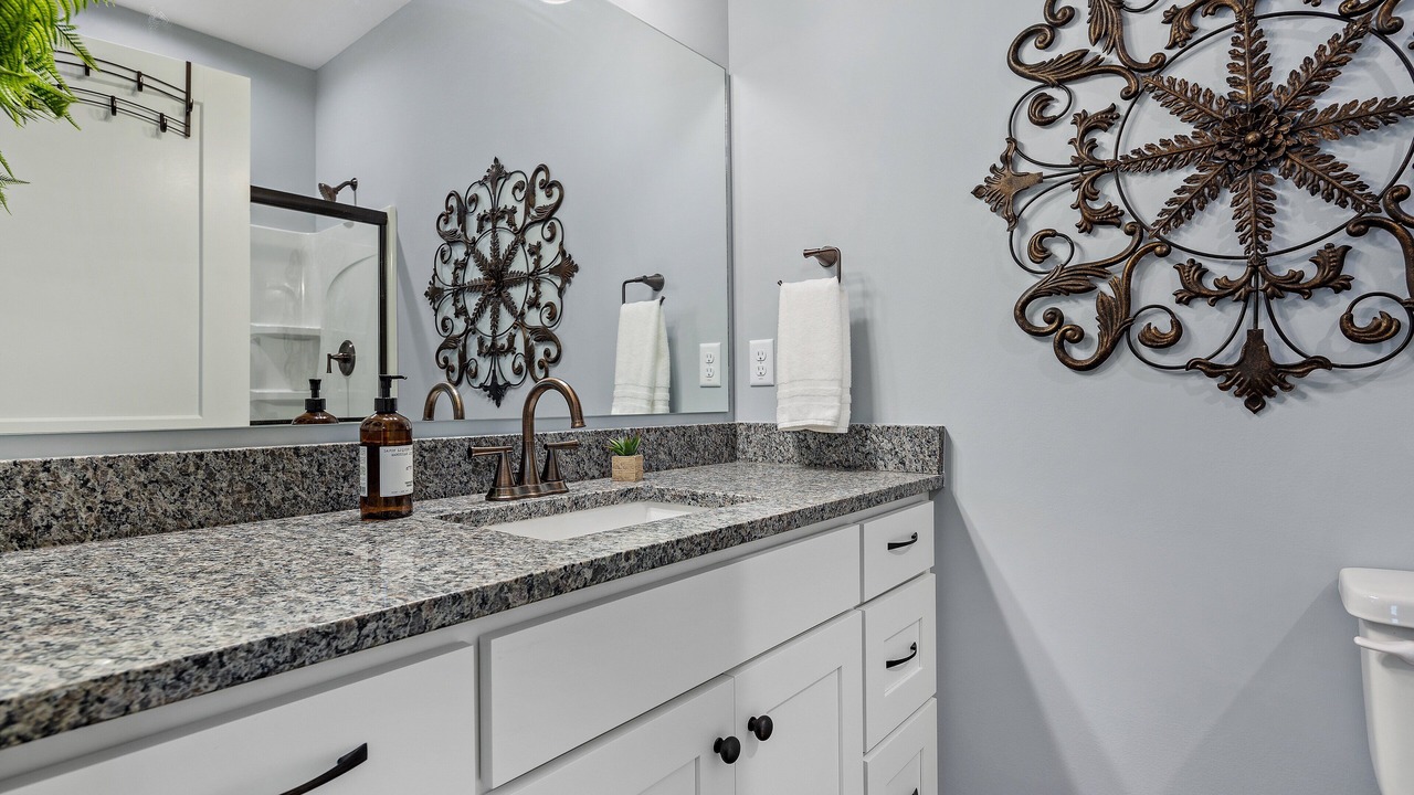 Photo of Bathroom in Fairview