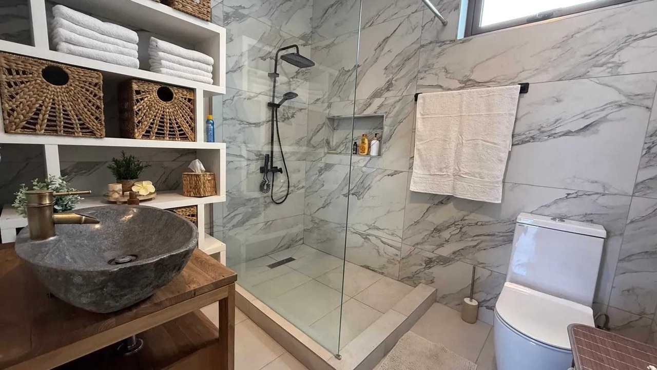 Photo of Bathroom in Pereybere