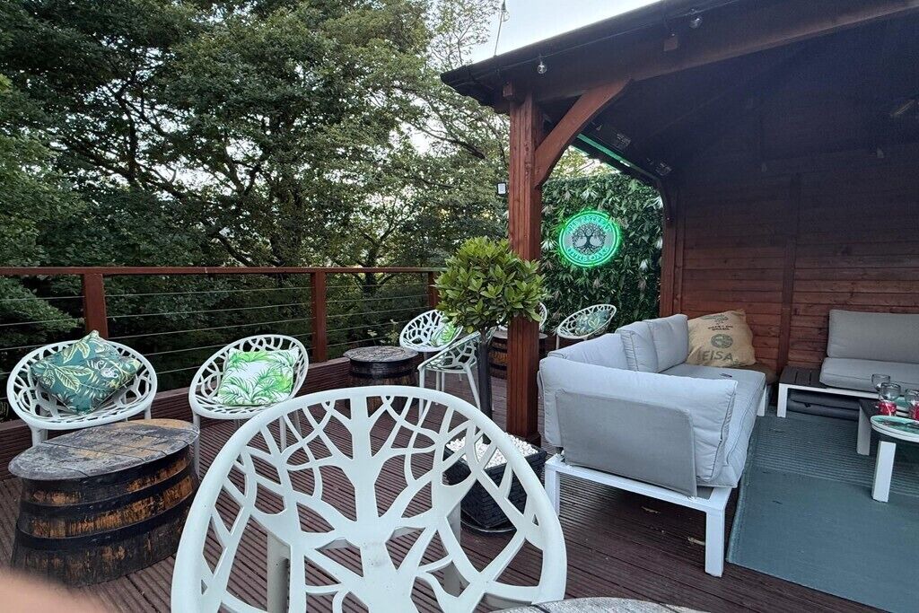 Photo of Patio Balcony in Blaenavon