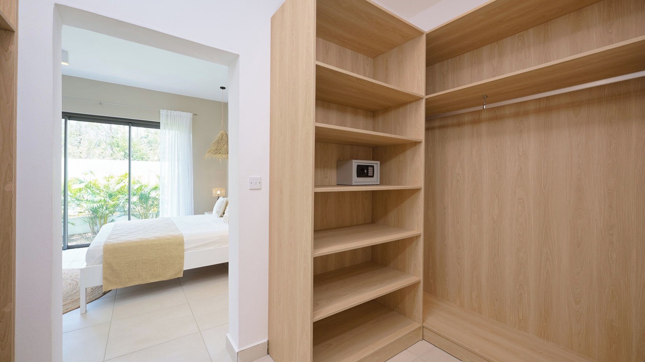 Photo of Bedroom in Pointe aux Canonniers