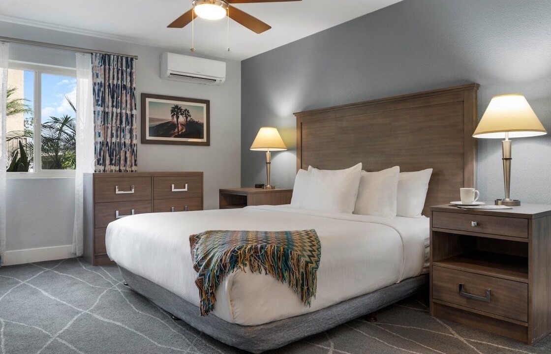 Photo of Bedroom in Anaheim Resort