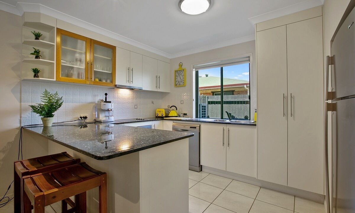Photo of Kitchen in Tin Can Bay