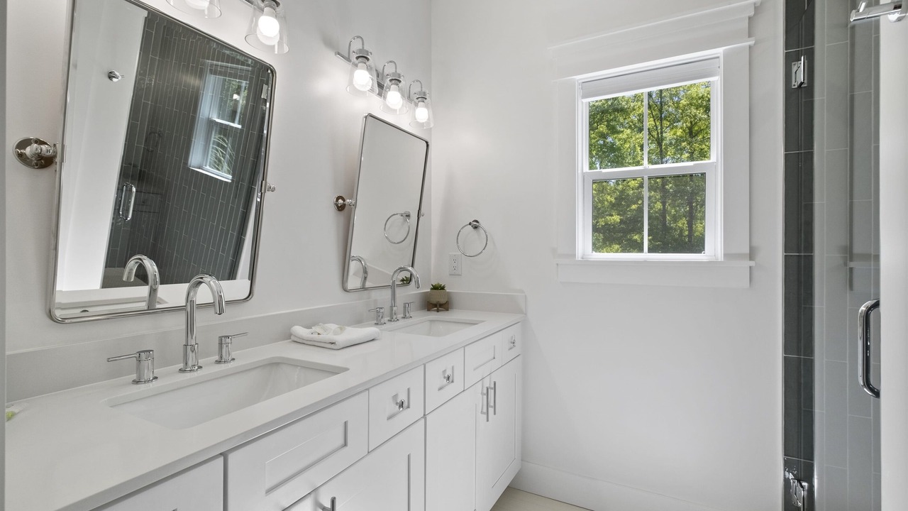 Photo of Bathroom in Palmetto Dunes