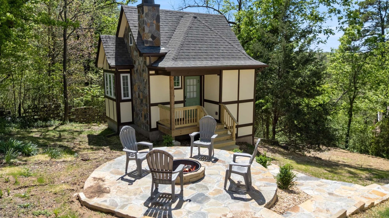 Photo of Patio Balcony in Eureka Springs Historic District