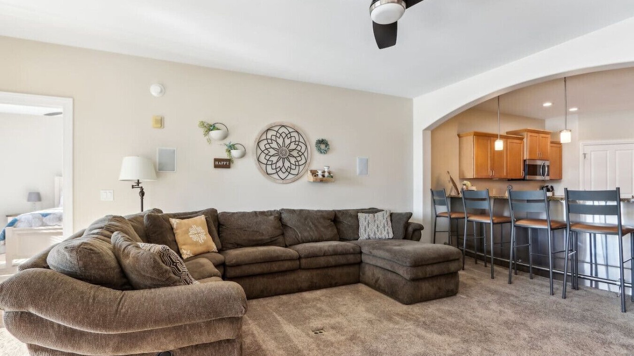 Photo of Livingroom in Lake Delton