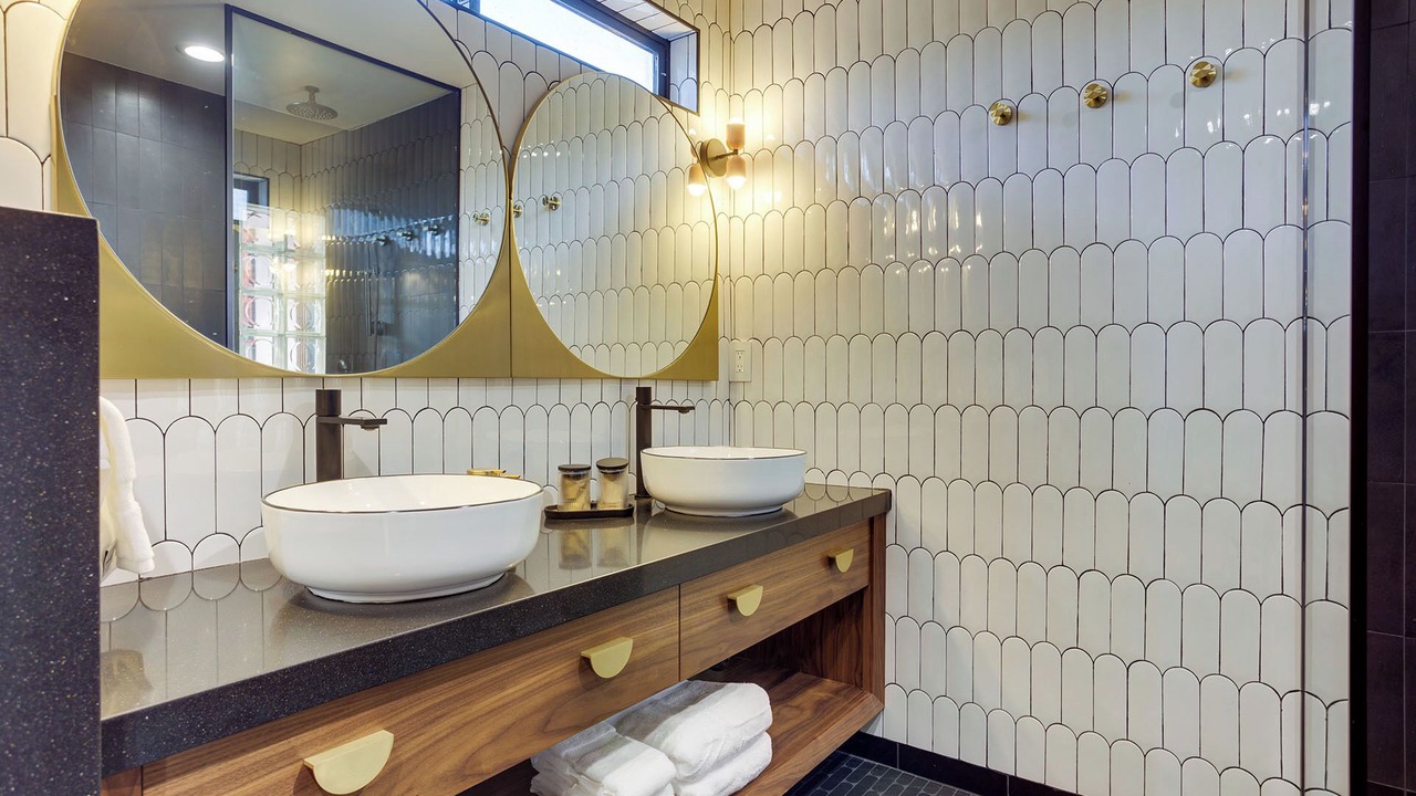 Photo of Bathroom in Newport
