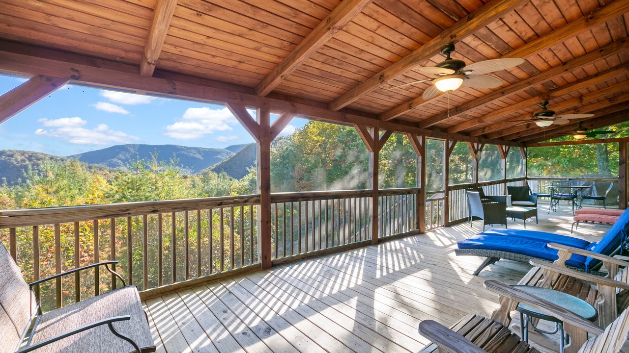 Photo of Outdoor in Hendersonville