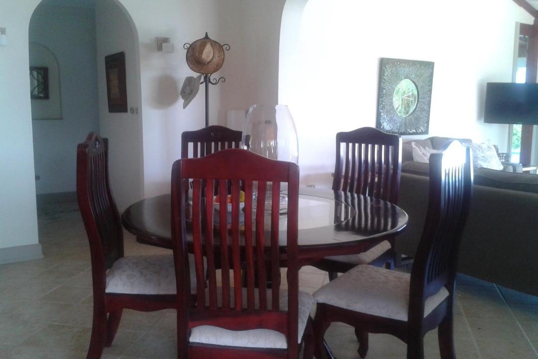 Photo of Livingroom in Tango Mar