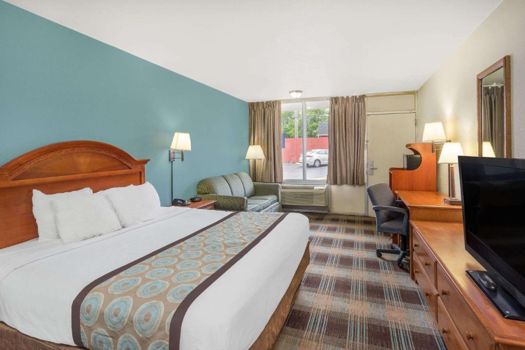 Photo of Bedroom in Talbot's Corner