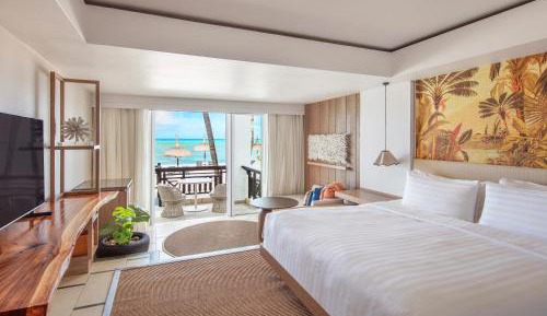 Coral Beachfront Room King