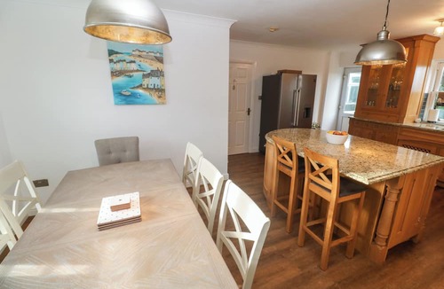 St. Buryan Cottage | 15 Tower Meadows