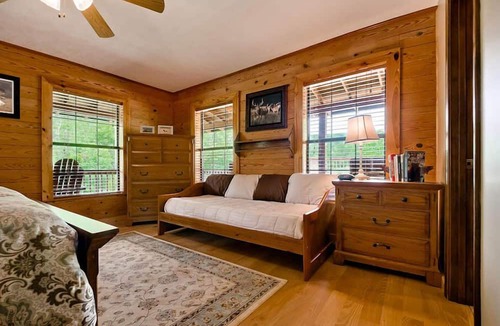 Mt. Sherman Cabin | Explore, Play, Relax In This Charming Cabin Nestled Away On Steel Creek